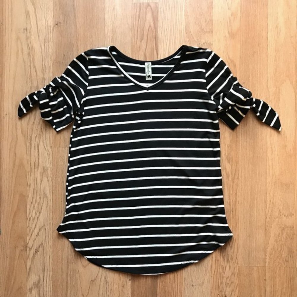Girls Striped Black and White Top with Tie Sleeve